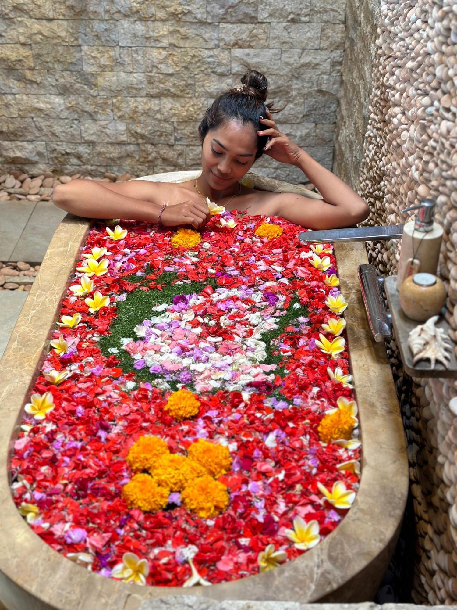 Bali Secrets Retreat Villa Candi Dasa  Bagian luar foto